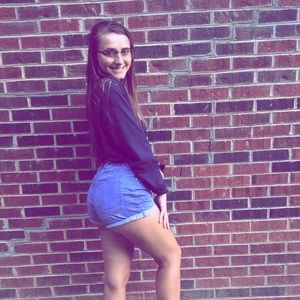 Meet your Posher, Savannah